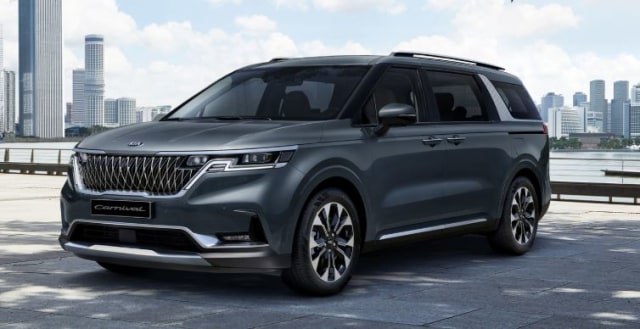 Tampilan depan all new KIA Sedona Foto: Carscoops