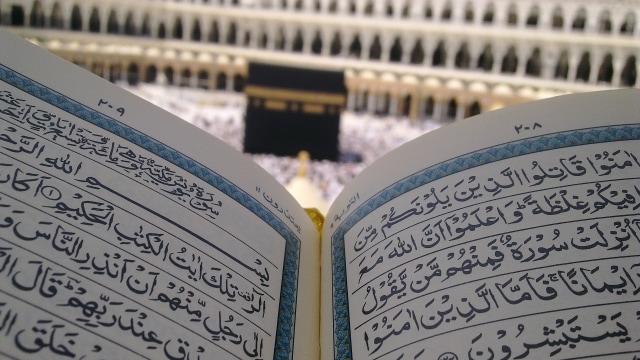 Ilustrasi Al-Quran. Foto; Pixabay