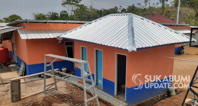 Huntara korban bencana tanah bergerak di Desa Kertaangsana, Kecamatan Nyalindung, Kabupaten Sukabumi. | Sumber Foto: Dok./Sukabumiupdate.com