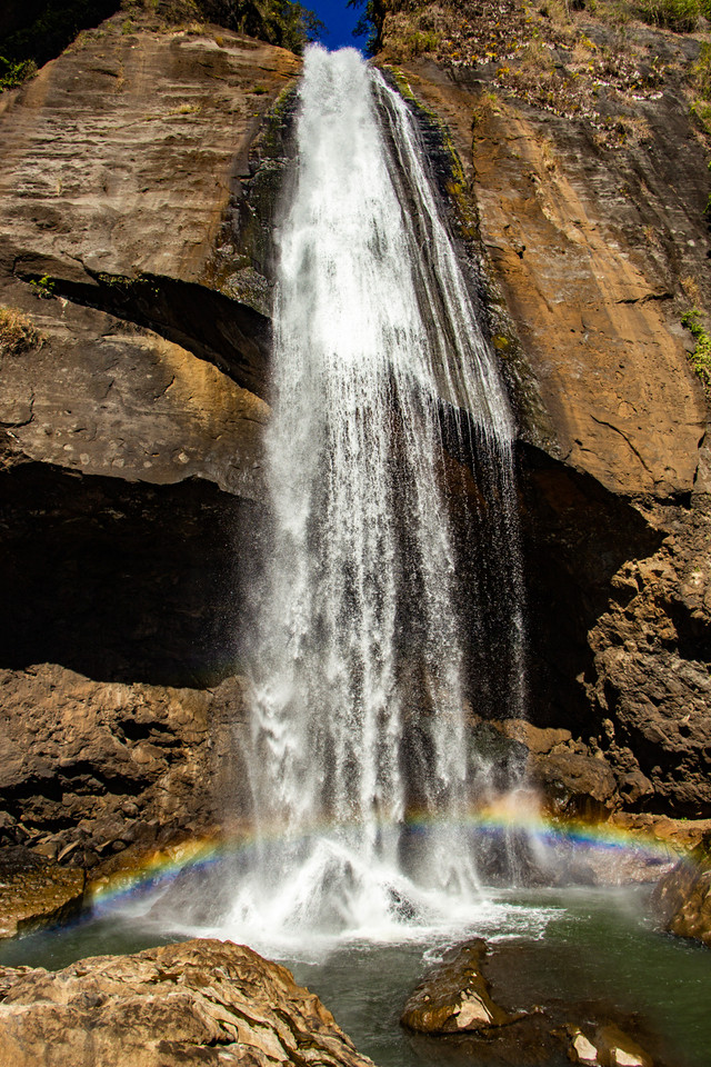 Air terjun Waesai yang memiliki fenomena pelangi abadi yang berada di Kabupaten Barru, Sulawesi Selatan, Indonesia. Foto: Jumadil Awal