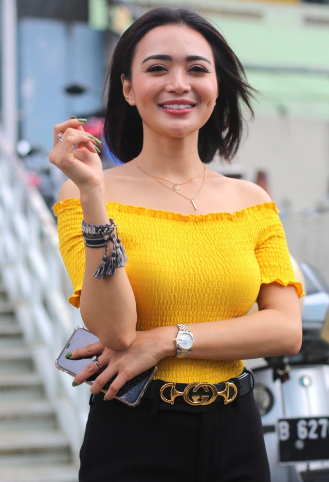 Penyanyi dangdut Wika Salim saat ditemui di kawasan Tendean, Jakarta, Kamis (3/9/2020). Foto: Ronny 