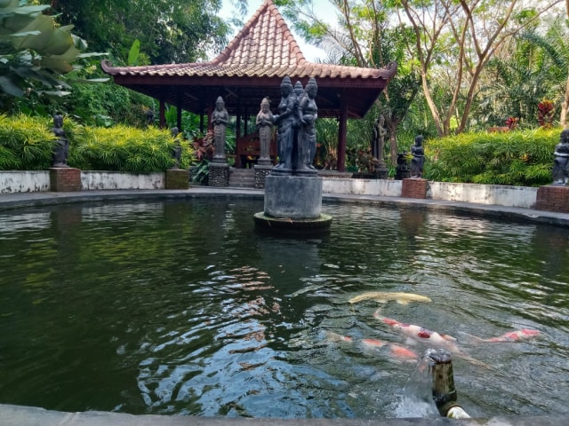 Lembah Tumpang. Foto: Rizal Adhi