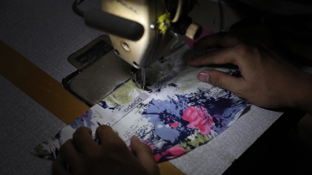 Bisnis busana muslim di tengah pandemi. Foto: Aditia Noviansyah/kumparan