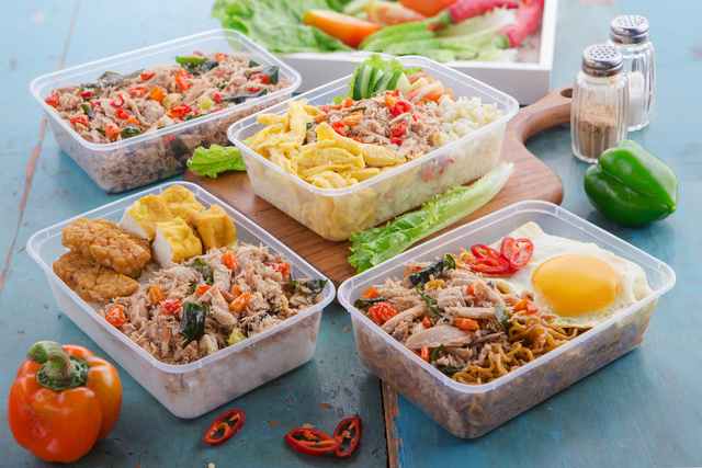 Ilustrasi bekal makanan saat traveling Foto: Shutter stock