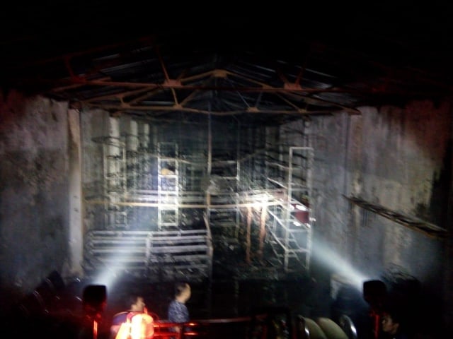 Kebakaran toko onderdil. Foto: dok