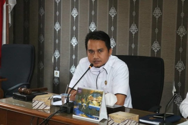 Ketua Dewan Perwakilan Rakyat Daerah (DPRD) Kabupaten Lebak Dindin Nurohmat meninggal di Hotel Marilyn. Foto: Instagram/@din2nurohmat