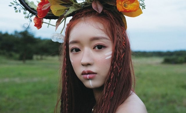 MV Korea terbaru milik YooA berkonsep dekat dengan alam. Foto: thebiaslist.com