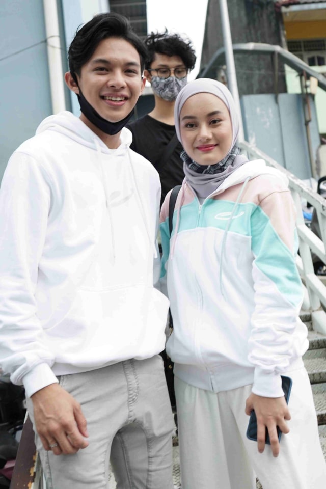 Pasangan artis Dinda Hauw dan Rey Mbayang saat ditemui di kawasan Tendean, Jakarta, Kamis, (10/9/2020). Foto: Ronny