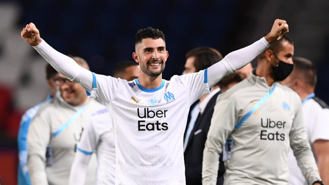 Alvaro Gonzalez pada pertandingan Paris Saint German (PSG) vs Marseille di stadion Parc de Princes di Paris Minggu (13/9). Foto: Franck Fife/AFP
