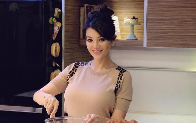 Farah Quinn (Foto: instagram/farahquinnofficial)