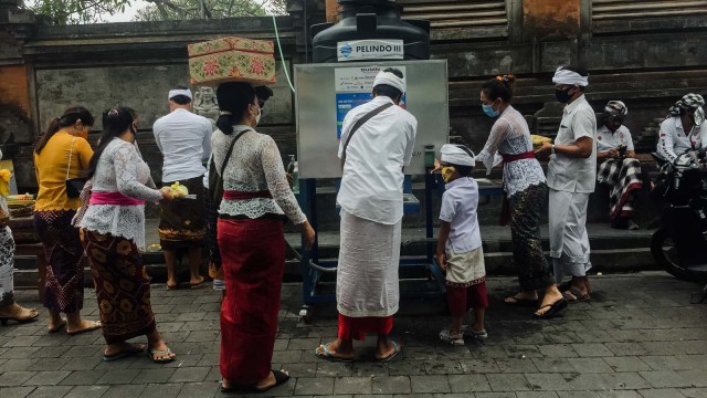 Suasana Hari Raya Galungan di Pura Agung Jagatnatha, Bali. Foto: Denita Br Matondang/kumparan