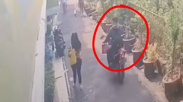 Wanita diikuti pria misterius. Sumber Foto: TikTok.com/@sasimibrs