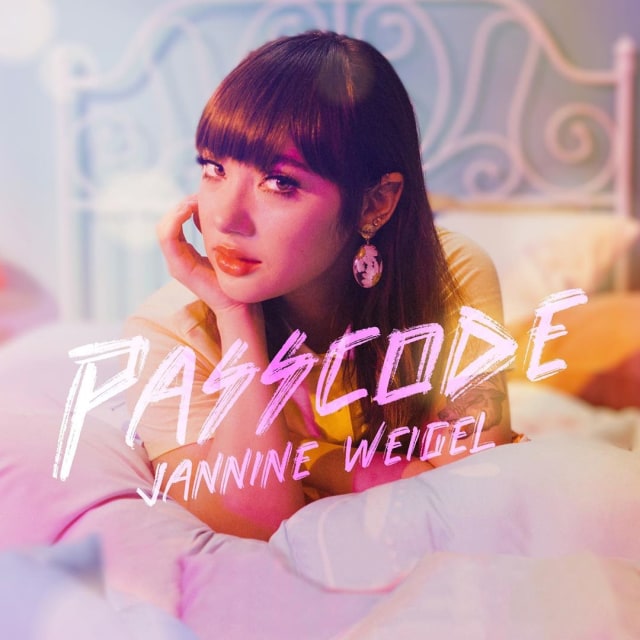 Penyanyi Thailand Jannine Weigel dok Instagram @JannineWeigel