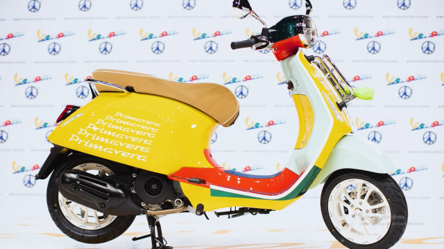 jual vespa primavera sean wotherspoon