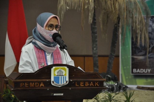 Bupati Lebak saat menyampaikan sambutan sekaligus membuka FGD. Foto: Dok. Bappeda Lebak