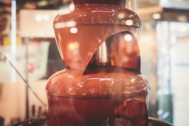 Ilustrasi air mancur cokleat atau chocolate fountain Foto: Dok.Shutterstock