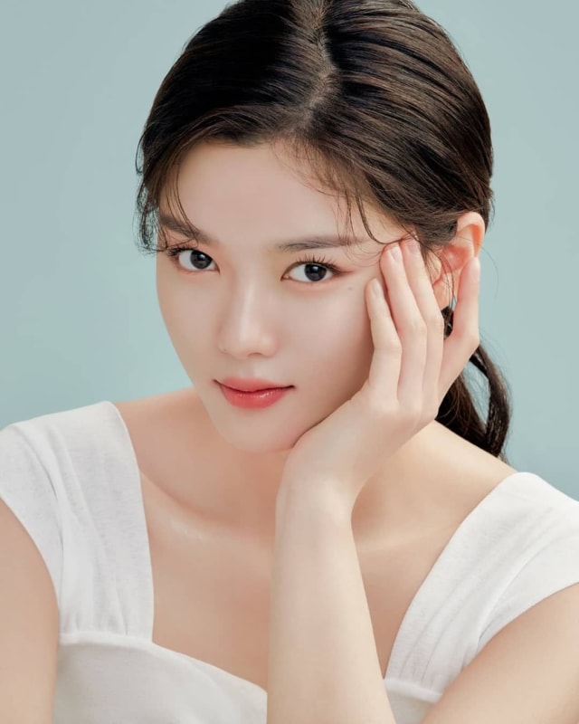 Pemeran Backstreet Rookie, Kim Yoo Jung, Foto: Dok. Pinterest