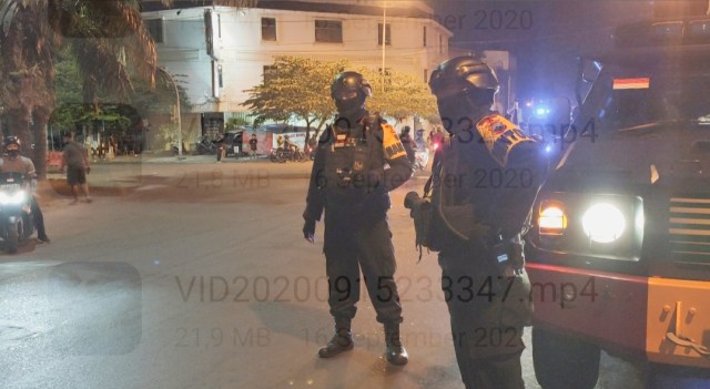 Ajakan hitamkan Kota Solo beredar di media soal membuat Ketua PSHT Cabang Solo, Arif Hudayanto tegaskan diri. Dia meminta warga PSHT yang berada di Solo dan di luar Solo tidak melakukan gerakan