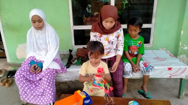 Kisah pilu empat bersaudara asal Mamuju Tengah yang ditinggalkan ibu kandungnya dan diusir ayah tirinya. Foto: Dok. Istimewa