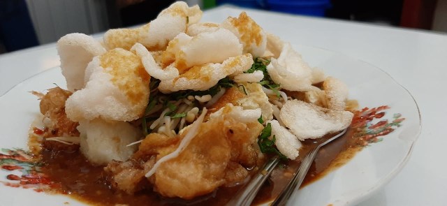 Tahu Telur Suroto. Foto: Rezza Doa