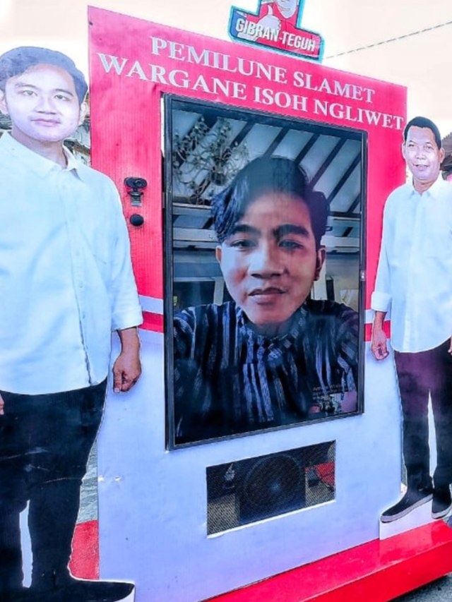 Hari pertama kampaye, cawalkot Solo Gibran Rakabuming kampanye pakai virtual box online. Foto: kumparan