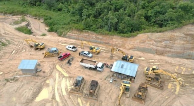 Aktiftas galian C di Kota Sorong. Foto: Istimewa 