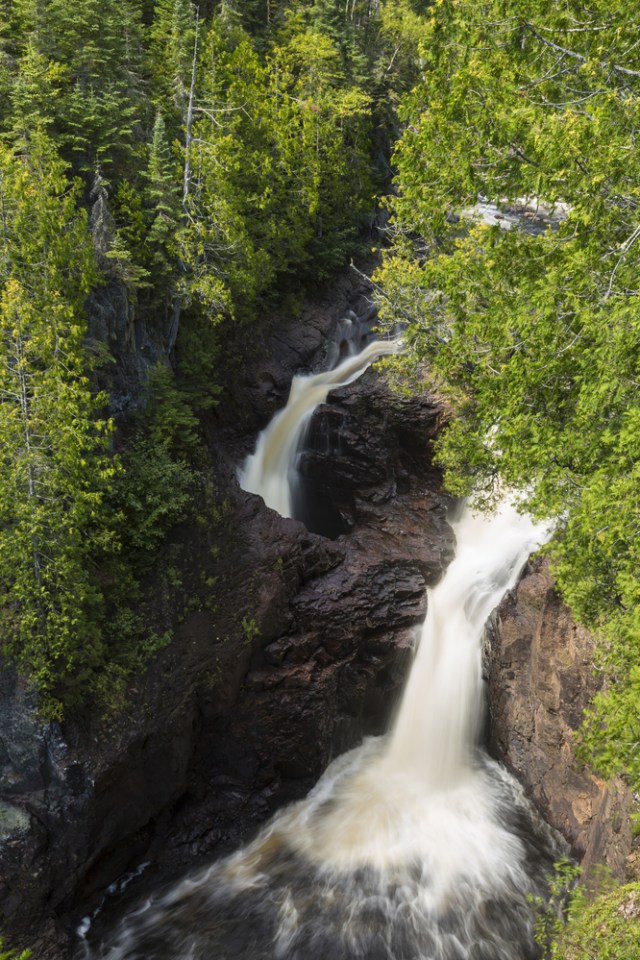Devil's Kettle, air terjun tanpa muara di Amerika Serikat Foto: Shutter Stock