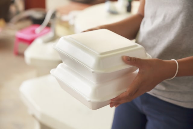 Ilustrasi mengelola sampah makanan Foto: Dok.Shutterstock