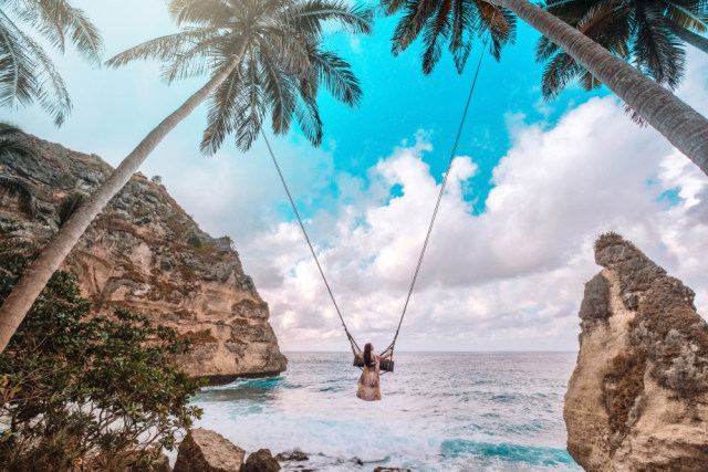 Ilustrasi pantai di Bali. Foto: Shutterstock