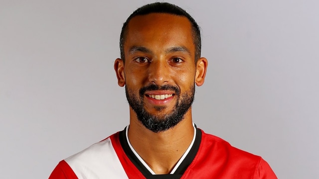 Theo Walcott di Southampton. Foto: Twitter/@southamptonfc