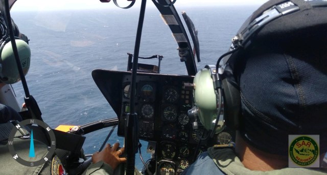 Penggunaan helikopter untuk pencarian nelayan di Selat Badung, Bali - IST