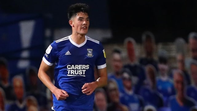 Elkan Baggott saat berseragam Ipswich Town. Foto: Instagram/@ipswichtown