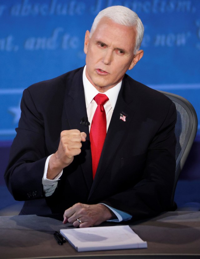 Wakil Presiden AS Mike Pence memberikan tanggapan saat debat kampanye wakil presiden di kampus Universitas Utah, Salt Lake City, Utah, Amerika Serikat. Foto: Lucy Nicholson/REUTERS