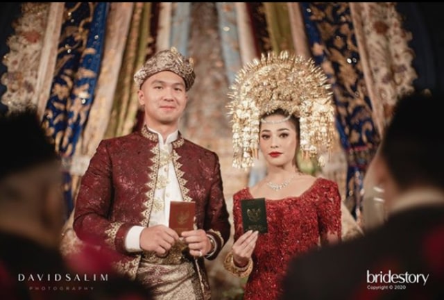 Pernikahan Nikita Willy, Jumat (16/20). Foto: Instagram/@thebridestory