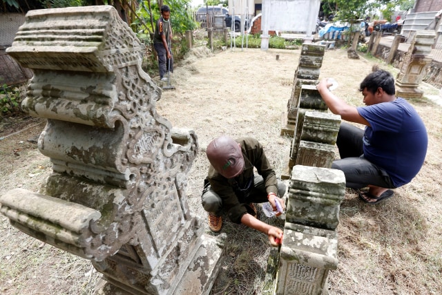 Komplek makam Raja-Raja abad ke-16 masehi di Gampong Pande, Banda Aceh, Aceh. Foto: Irwansyah Putra/Antara Foto
