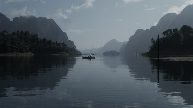 Ilustrasi Yudha menyusul Alm. ayahnya di sebrang danau. Akibat Pasang Susuk: Selamat Jalan, Yudha! (Part 7)