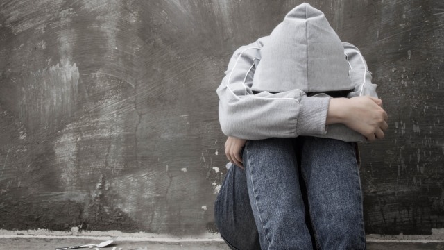 Ilustrasi anak muda gunakan narkoba. Foto: Shutterstock