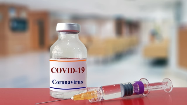 Ilustrasi vaksin corona. Foto: Shutterstock