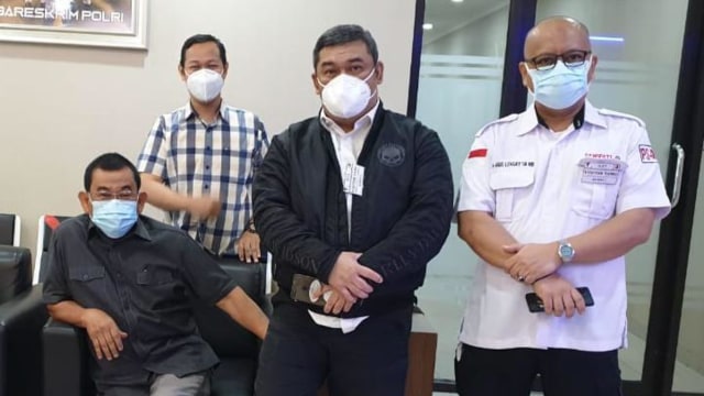 Mantan Danjen Kopassus Mayjen (Purn) Soenarko tiba di Bareskrim Polri. Foto:  Dok Istimewa