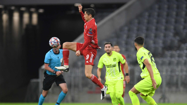 Robert Lewandowski di pertandingan Liga Champions antara Bayern Muenchen vs Atletico Madrid di Allianz Arena, Munich, Jerman. Foto: Andreas Gebert