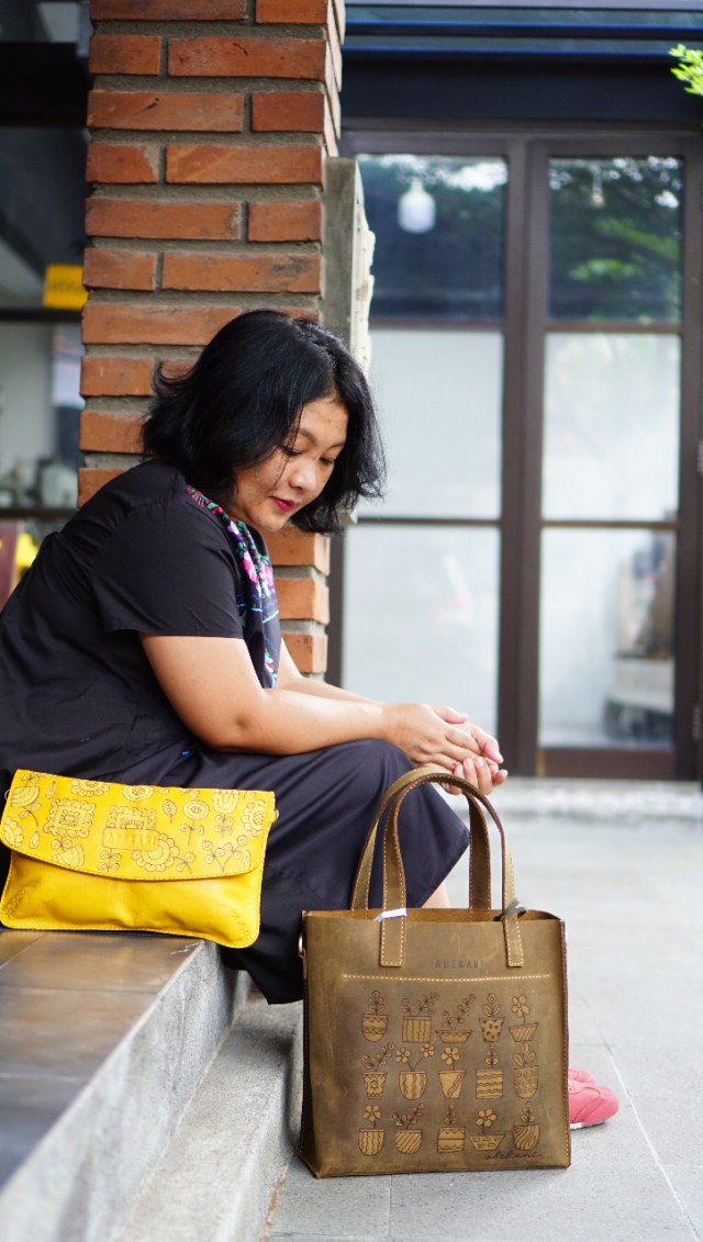 Pemilik bisnis tas kulit ABEKANI, Christiana Tunjung. Foto: Istimewa.
