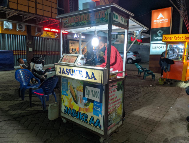 Jasuke AA berlokasi di Jalan Z.A Pagar Alam, Gedong Meneng, Rajabasa, Kota Bandar Lampung (depan parkiran toko Rei), Selasa (20/10) | Foto: Lampung Geh