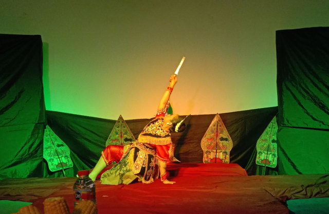 Teater IDEot. Foto: Feni Yusnia