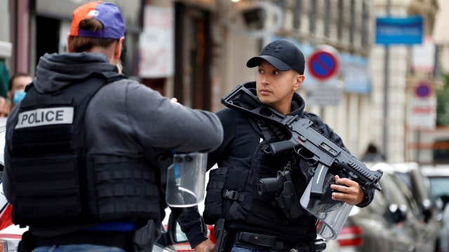 Serangan di Gereja Notre Dame, Prancis. Foto: Eric Gailard/Reuters