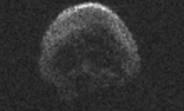 The Great Pumpkin alias asteroid tengkorak Foto: NASA