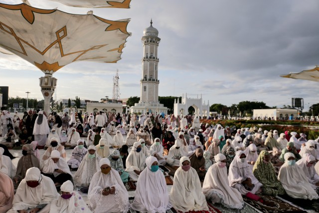 Ilustrasi warga Aceh saat Idul Fitri 2020.  Foto: Suparta/acehkini