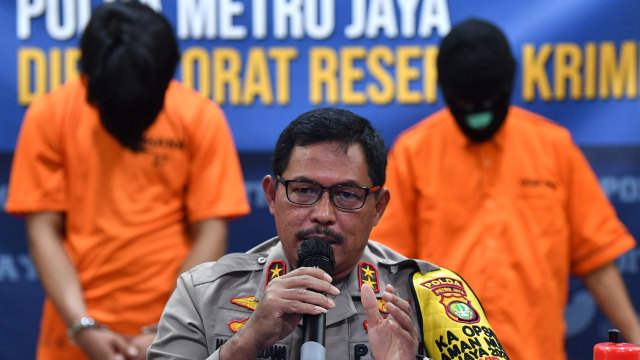 Kapolda Metro Jaya Irjen Pol Nana Sudjana menyampaikan rilis kasus begal pesepeda di Polda Metro Jaya, Jakarta, Selasa (3/11).  Foto: Sigid Kurniawan/ANTARA FOTO
