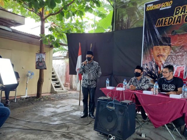 Penjahit penantang Gibran dari jalur independen, Bagyo Wahyono dikabarkan mempunyai tunggakan penggunaan air PDAM senilai Rp 25 juta