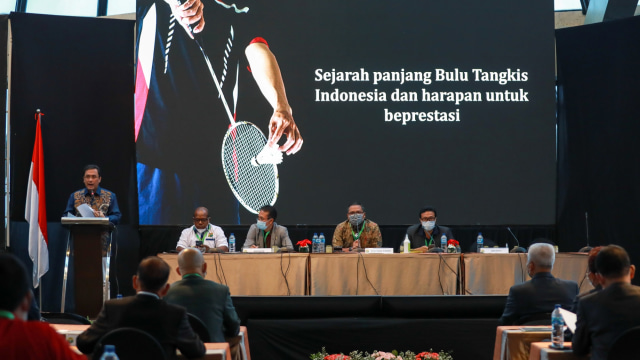 Pemaparan visi dan misi Agung Firman Sampurna di Munas PBSI. Foto: Media PBSI
