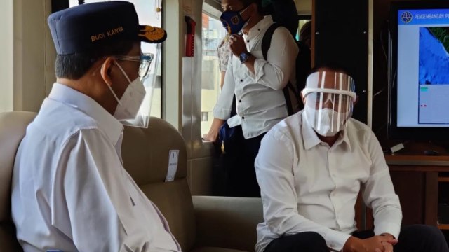 Menteri Perhubungan Budi Karya Sumadi saat meninjau sarana dan prasarana transportasi di Provinsi Sumatera Utara. Foto: Kemenhub RI
